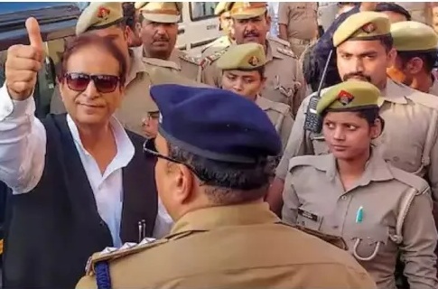 ୨୩ ମାସ ପରେ ଜେଲରୁ ବାହାରିଲେ ଆଜମ୍ ଖାଁ