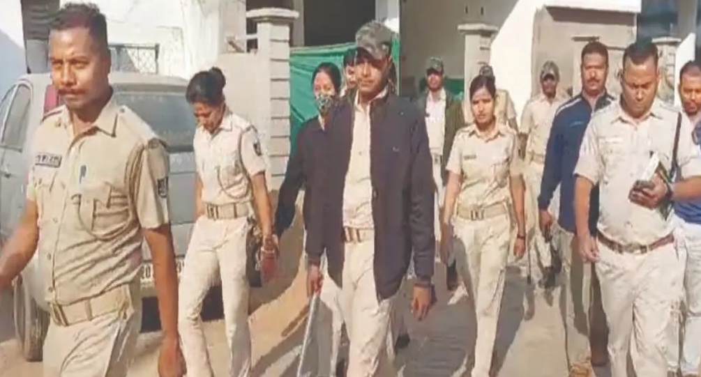 ଅପରେସନ୍‌ ଗୋରକ୍ଷା: ଗୋରୁ ମାଫିଆଙ୍କ ଘରେ ଚଢ଼ଉ, ଠାବ ହେଲାଣି ୪ କ�
